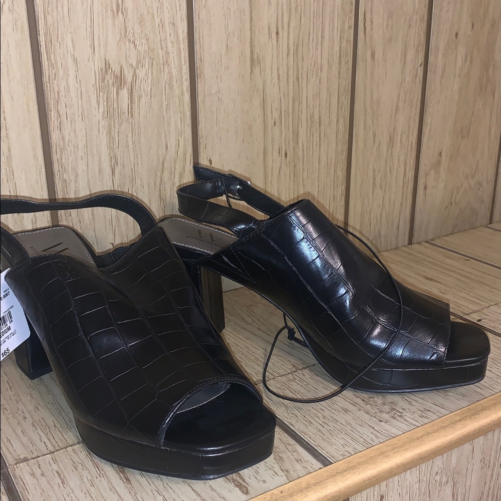 Worthington Black Croc-Embossed Sandals